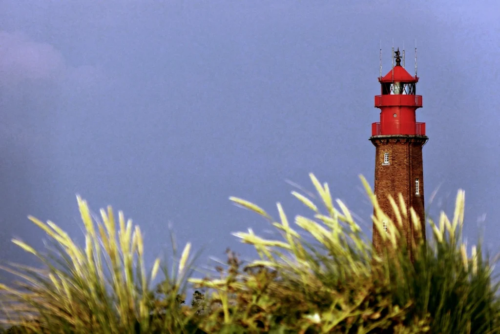 lighthouse-6634029_1920